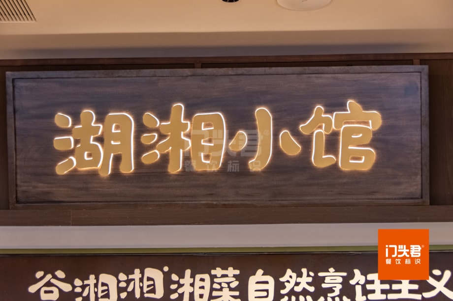c3d37f6d40244a8c1ed7d3a76a10cafc.jpg